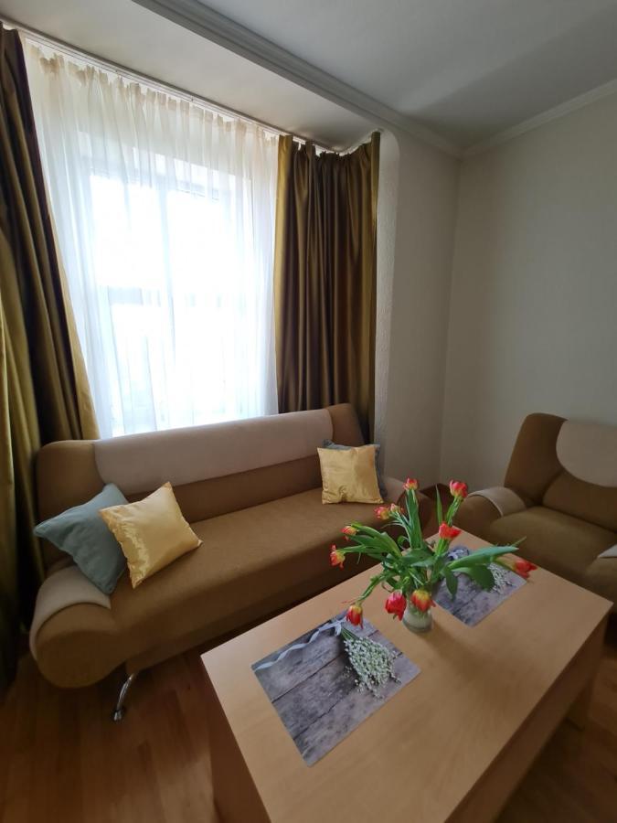 Lacplesa Central Apartments Riga Exterior photo