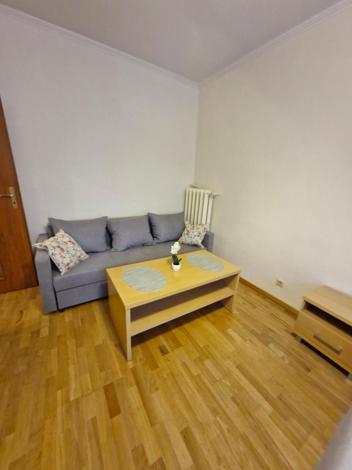 Lacplesa Central Apartments Riga Exterior photo